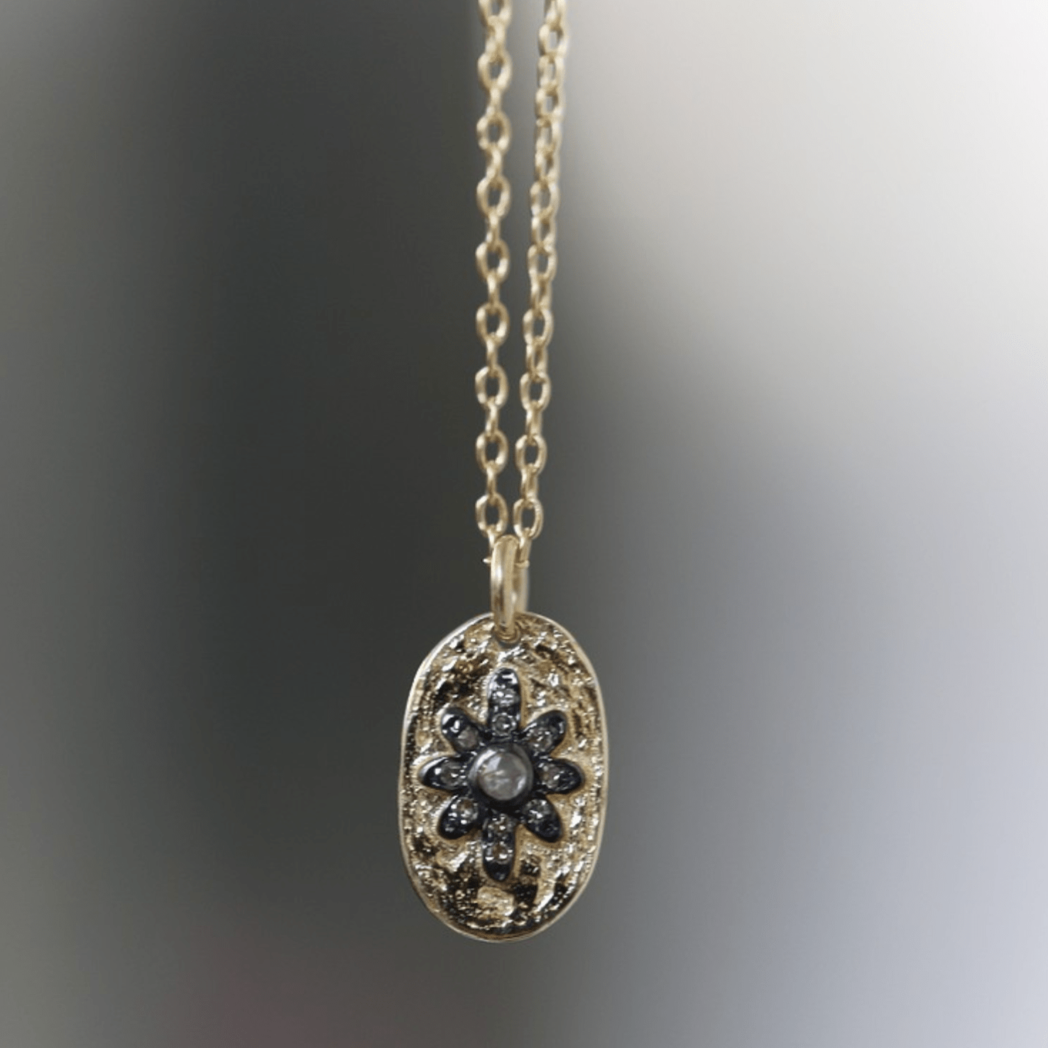 5 Octobre Jewelry Manu Necklace