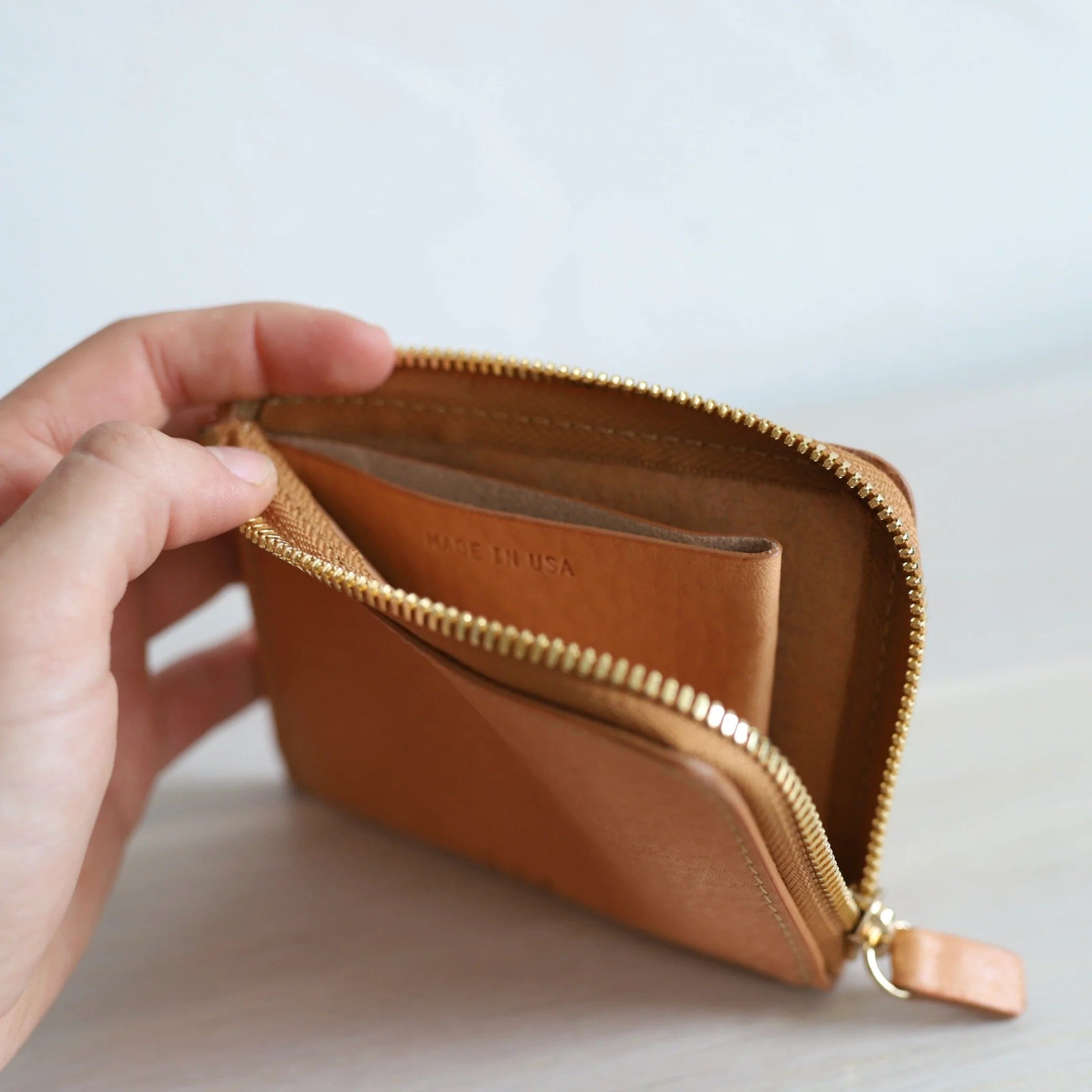 8.6.4 Apparel Short Leather Wallet