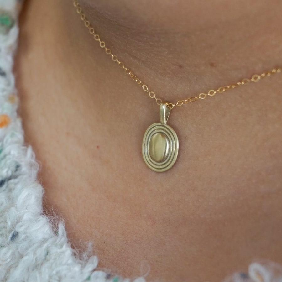 8.6.4 Jewelry Brass Banded Necklace