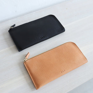 8.6.4 Long Leather Wallet