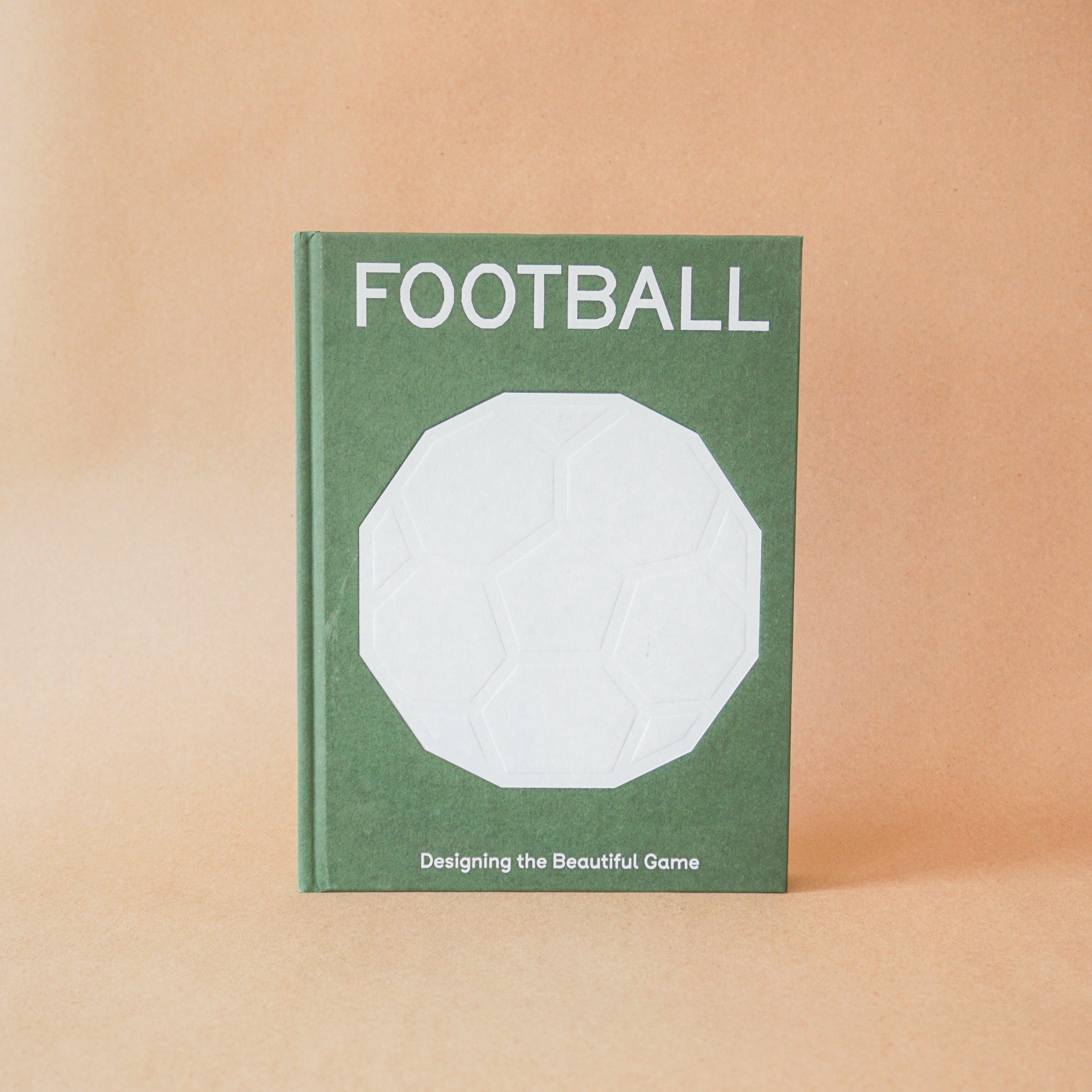 Artbook DAP Books Football: Designing the Beautiful Game