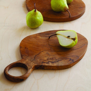 BE HOME Kitchen Small Teak Oval Board with Handle