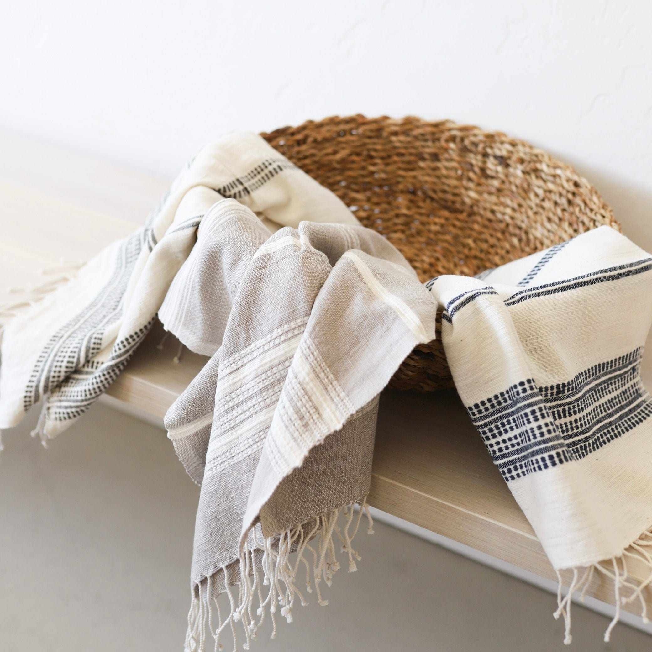 Creative Women Linens Aden Cotton Hand Towel