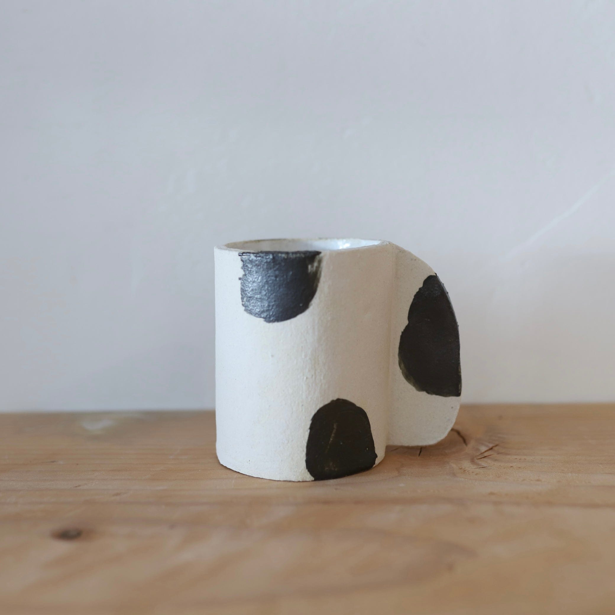 Heyja Do Kitchen F. Hand Sculpted Patterned Ceramic Mugs | Heyja Do