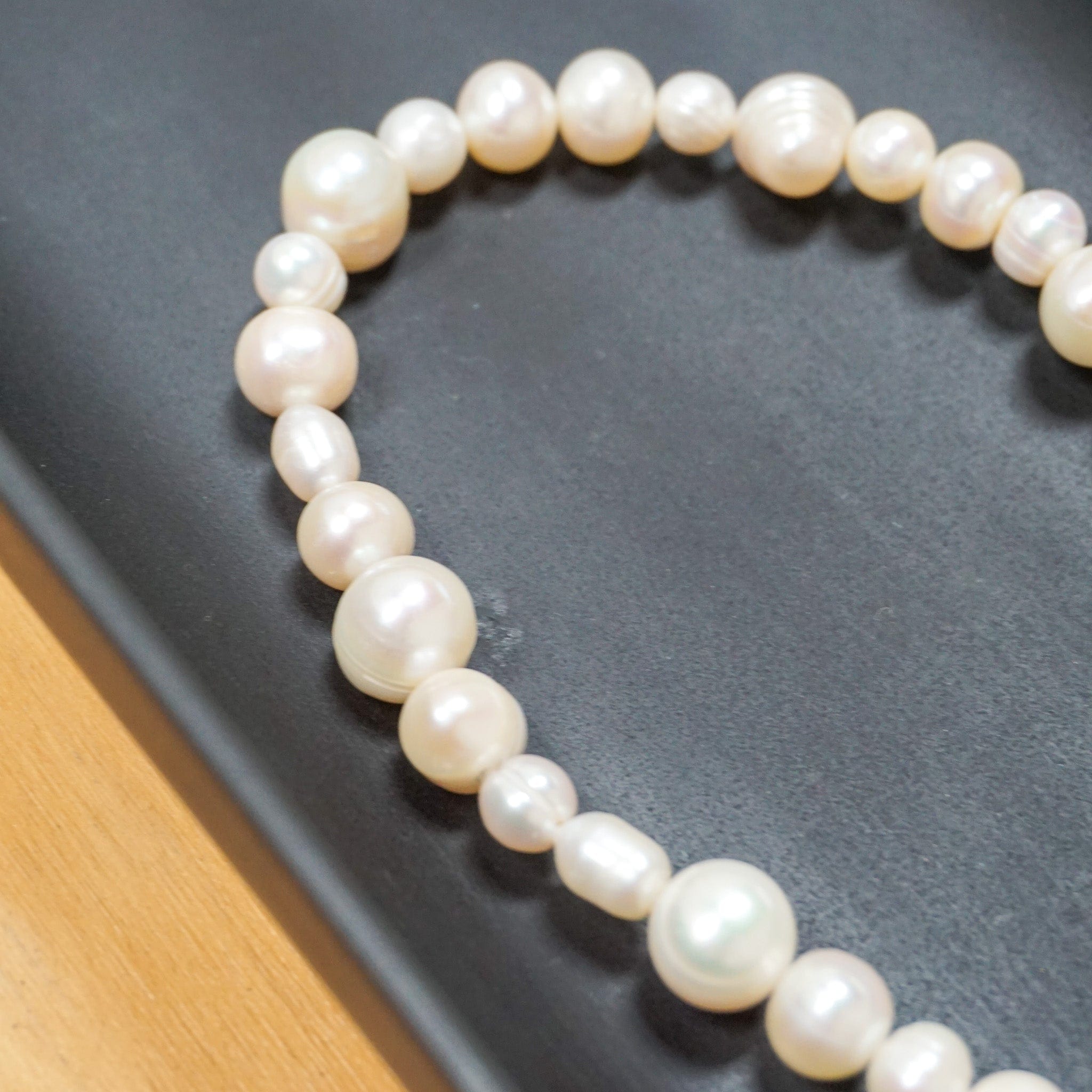 Labro Necklaces Quattordici Necklace - Pearl and Gold