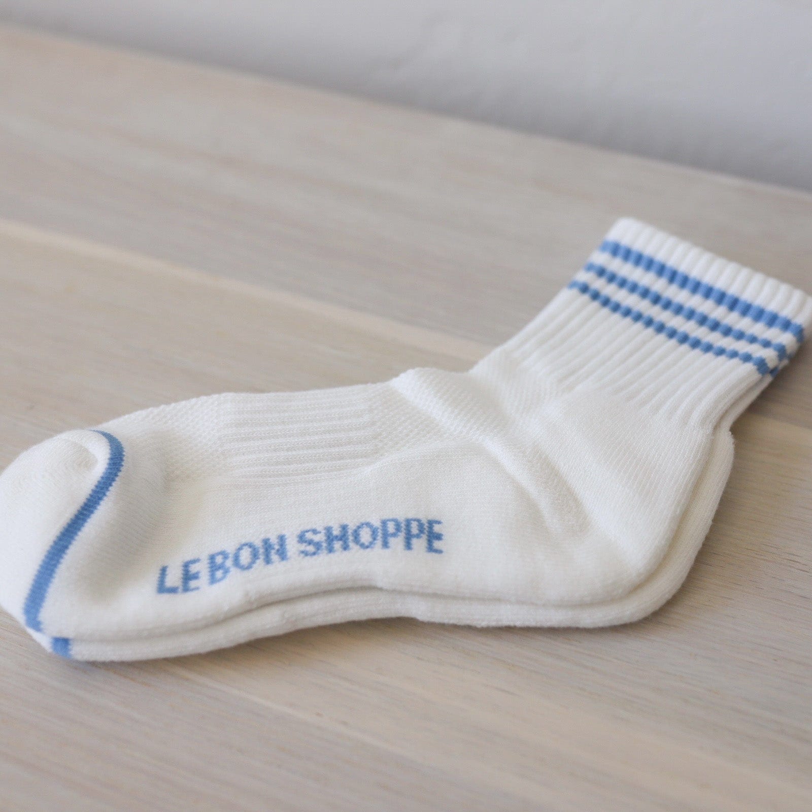 Le Bon Shoppe socks Ivory w/ Blue Le Bon "Girlfriend" Socks