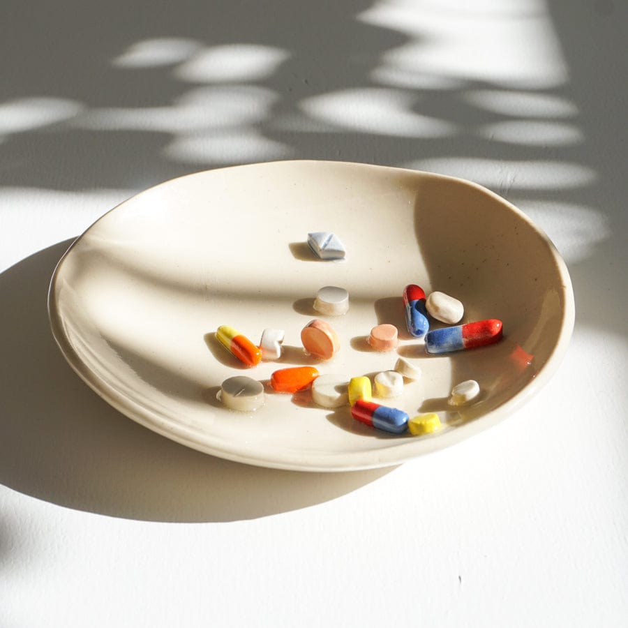 Pot Lady Decor Ceramic Pill Plate