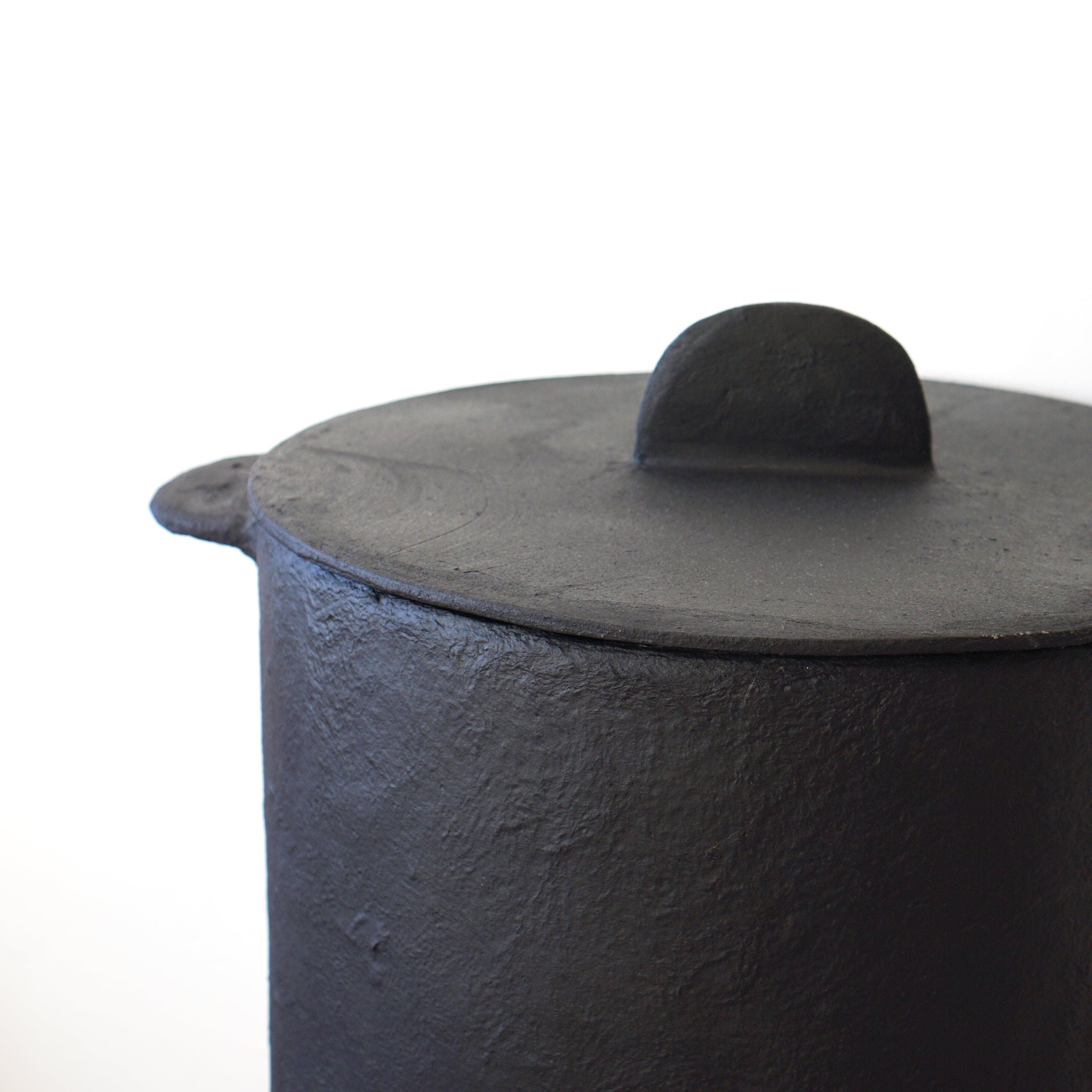 serax Containers/ Vases/Baskets/Trays Paper Mache Pot w/ Lid - Hamper or Rubbish Bin