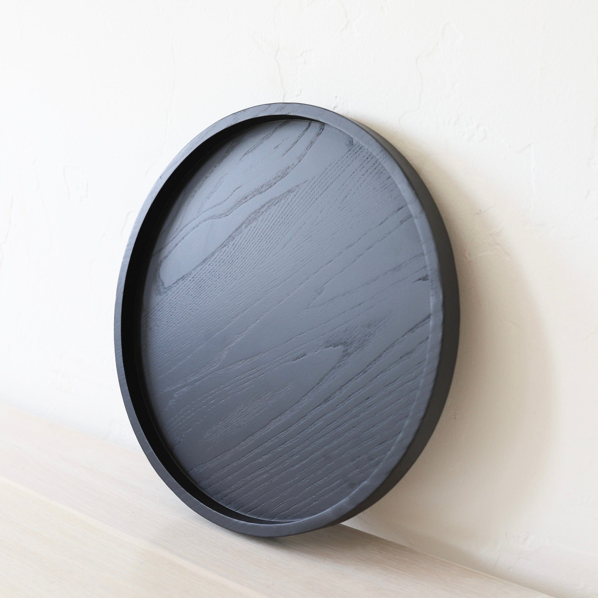 serax Decor Matte Black Circle Tray by Vincent Van Duysen