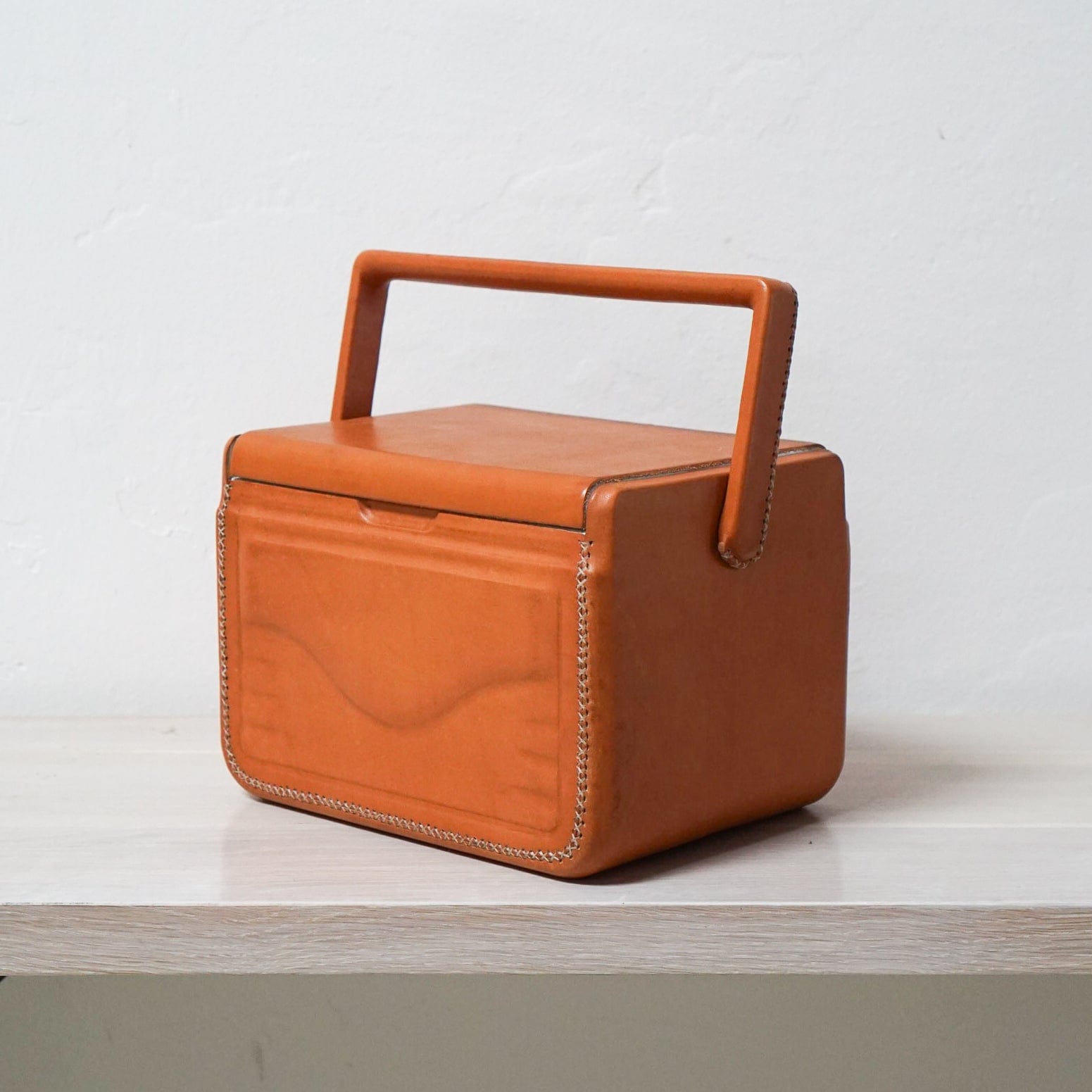 Sol & Luna Coolers Leather Bound Coolbox