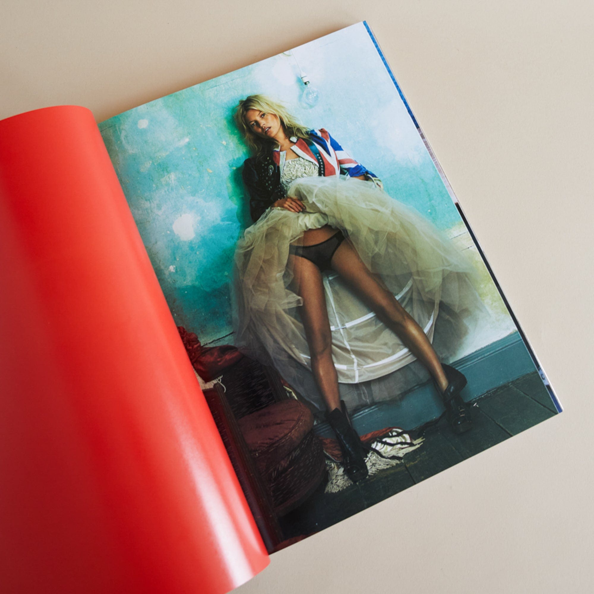 Taschen Design Kate Moss by Mario Testino