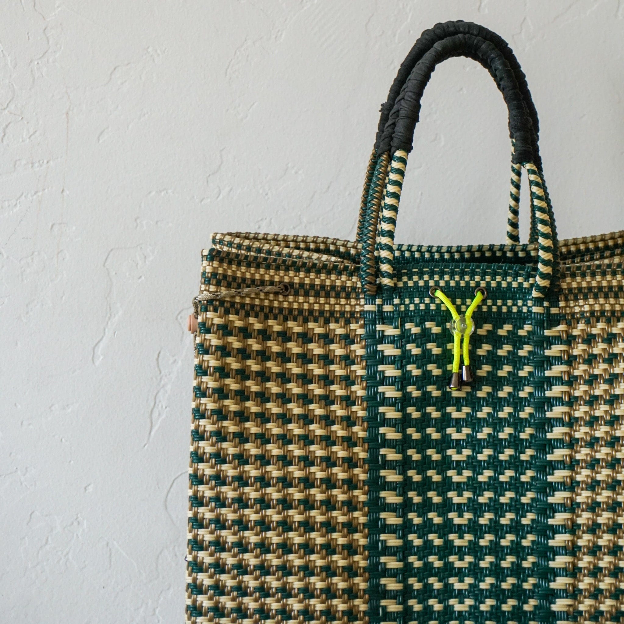 The All The Things Apparel & Accessories The Caryall -  Espiga Stripe | Verde