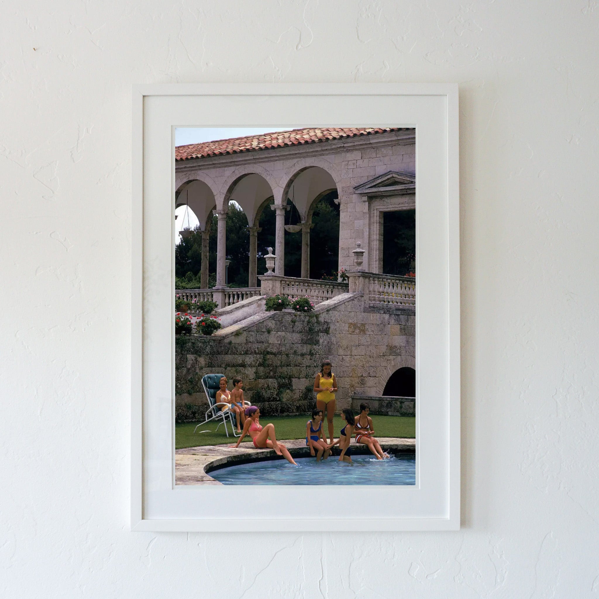 WAX POSTERS Artwork Slim Aarons Framed Photograph - "Gavina Hotel" Getty Images Hulton Archive, Spain, 1970 by Slim Aarons