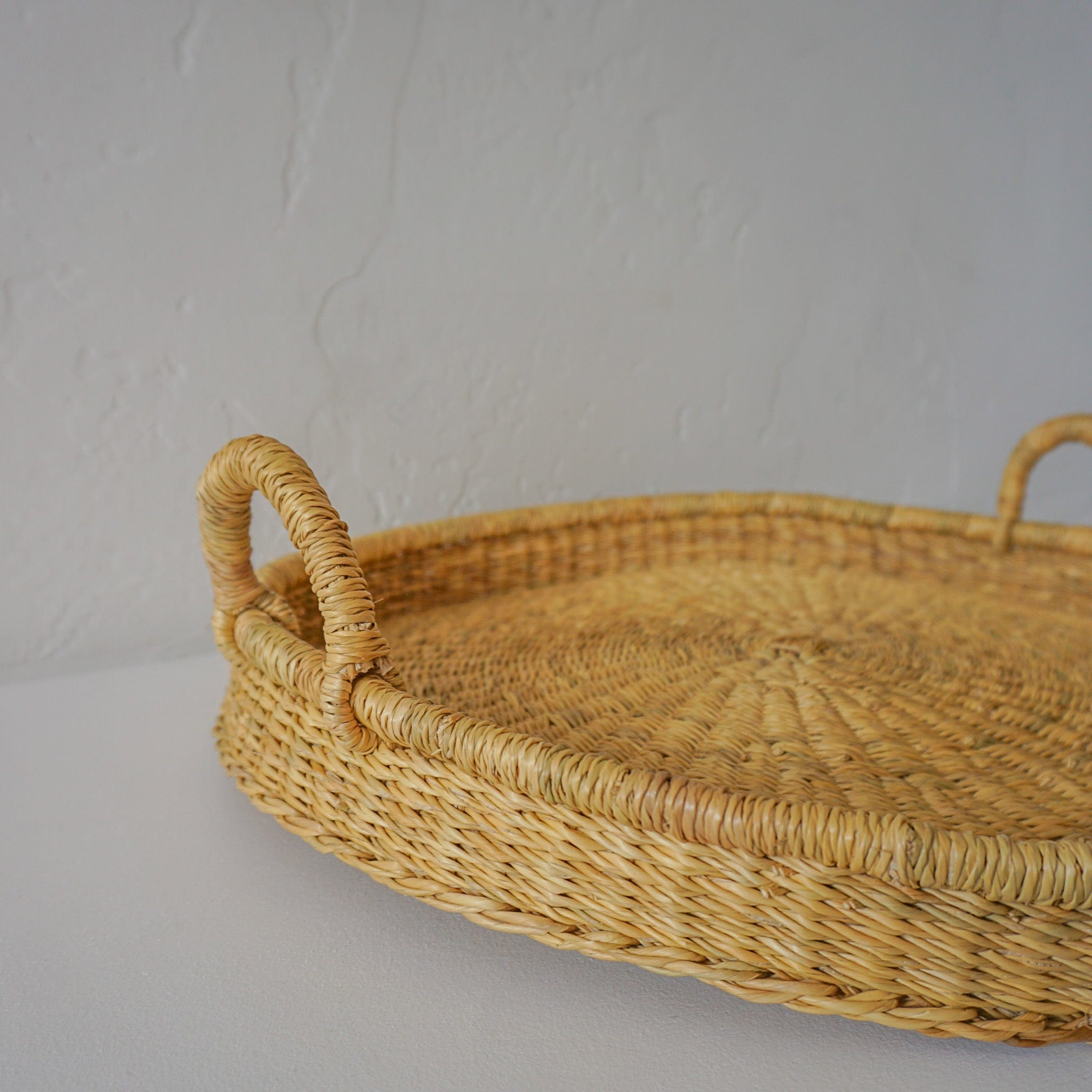 Woven Worldwide Baskets Woven Round Tray w/ Handles